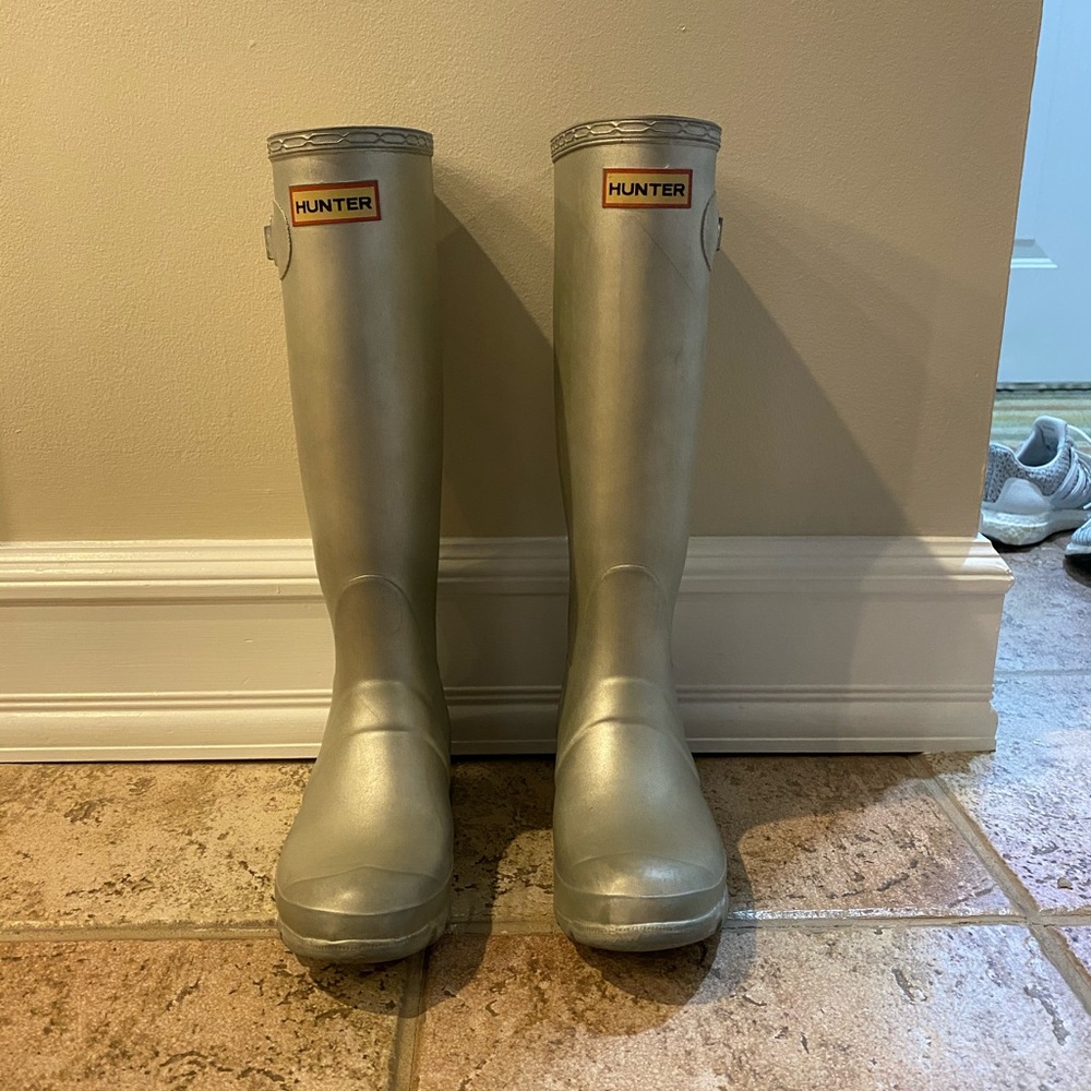 HUNTER boots in Silver - Picture 2 of 6